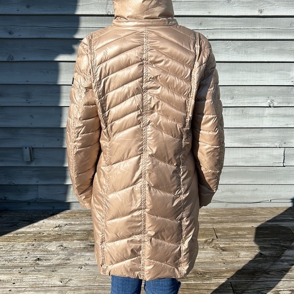 Sam Edelman puffer coat in beige/latte/champagne long high neck M - Picture 3 of 9